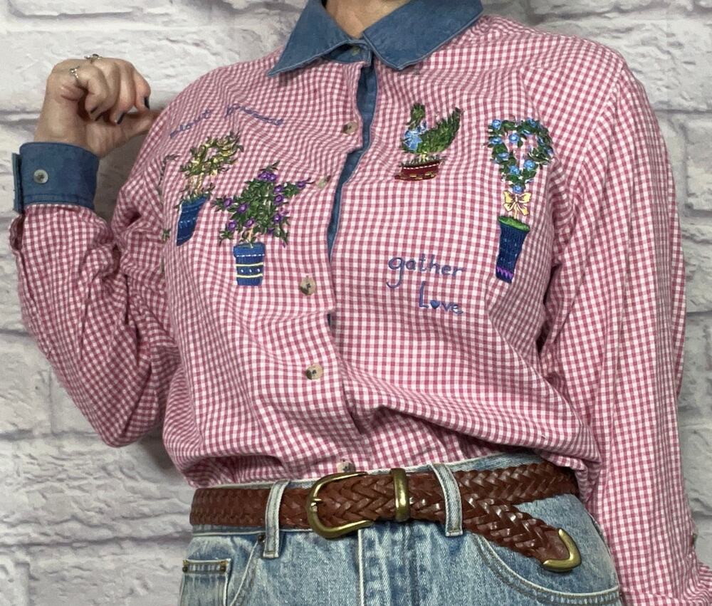 Vintage 90's The Quacker Factory Grandmacore Gingham Emboridered Floral Blouse